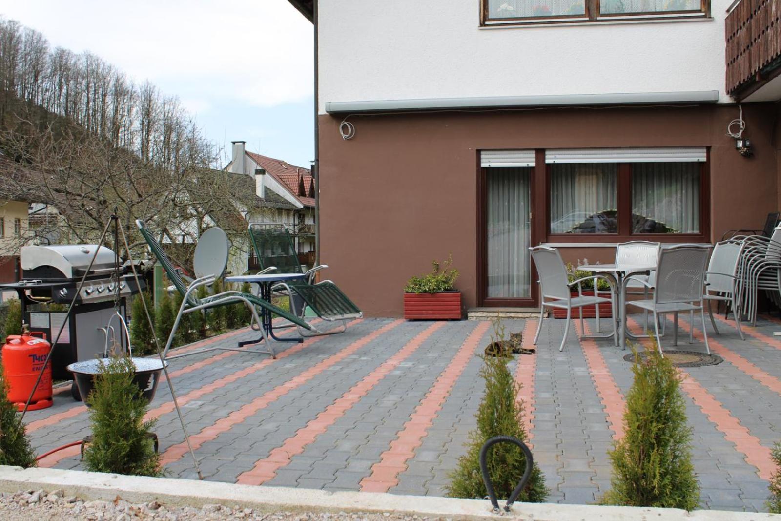 Sunshine Apartment